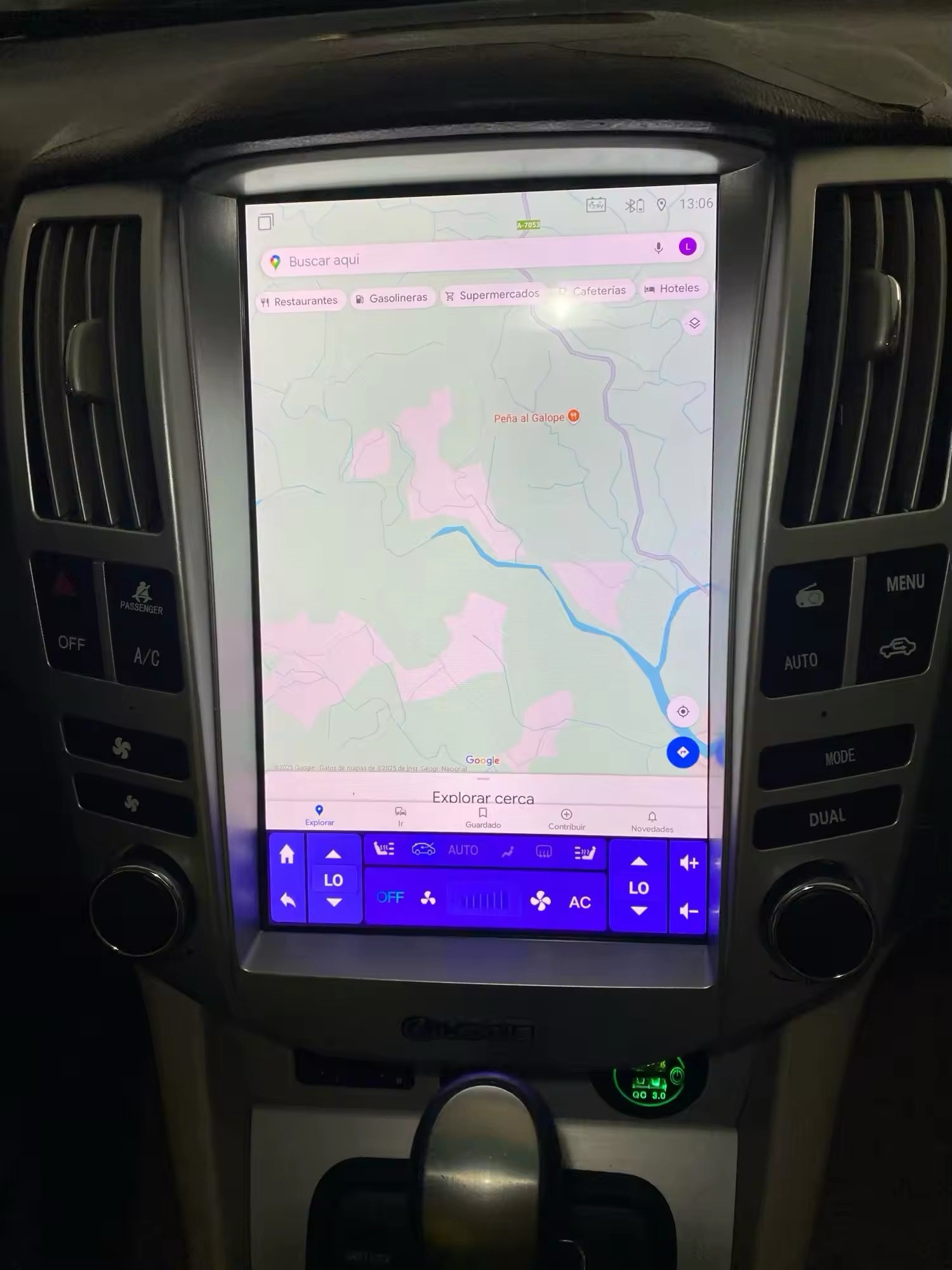 Toyota Harrier/ Lexus RX300, RX330, RX350 2004-2008 Headunit. - Image 2