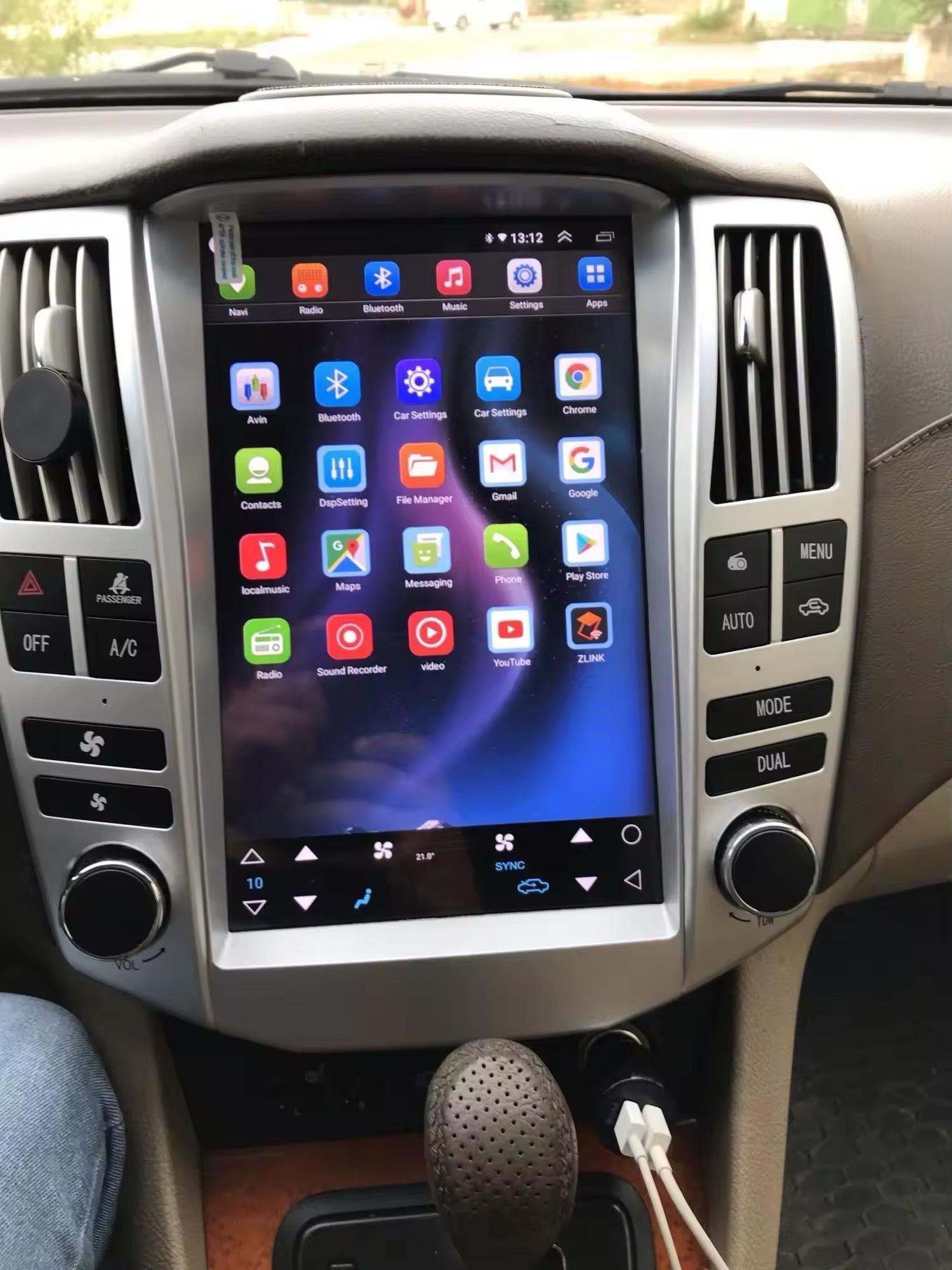 Toyota Harrier/ Lexus RX300, RX330, RX350 2004-2008 Headunit. - Image 3