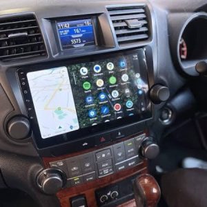 Alternative view of 2008-2014 Toyota Kluger Headunit.