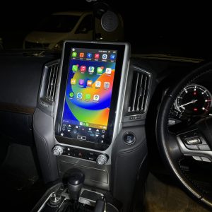 Alternative view of 2016-2020 Toyota Land Cruiser LC200 13.6Inch Headunit.