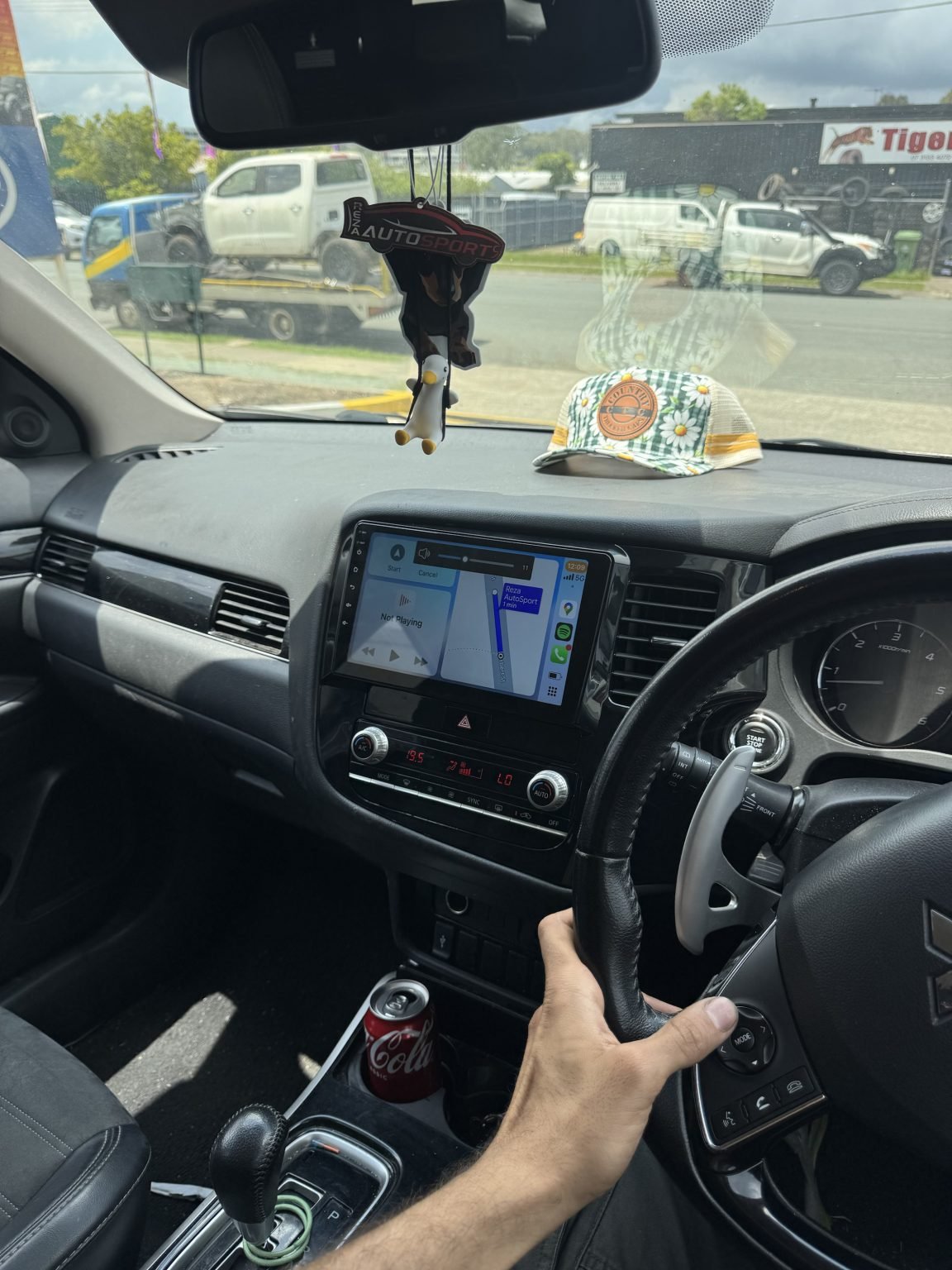 2018-2022 Mitsubishi outlander Headunit. - Image 5